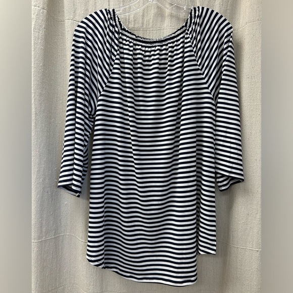 Chicos/ Stripe Off-The-Shoulder Top/ Blue & White Classic / size 1 - Picture 10 of 14